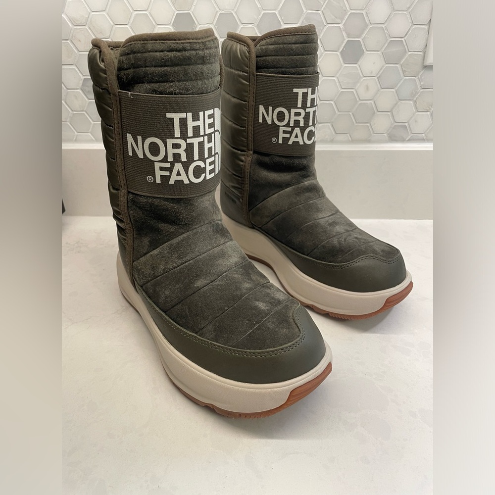 The North Face Green Winter Boots Women’s size 6.5 - Picture 4 of 10